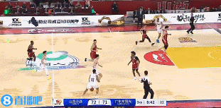 大舉反擊！徐杰內(nèi)外開花連得5分 率隊(duì)完成16-2攻擊波反超比分