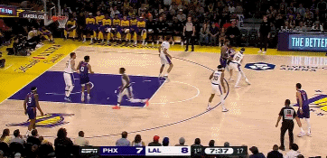 就這么簡單！杜蘭特大變向晃過海斯輕松雙手暴扣 太陽回應9-1反超